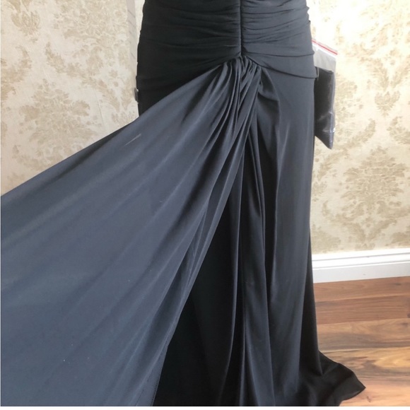 BNWT Montage by Mon Cheri beaded gown - Picture 9 of 14